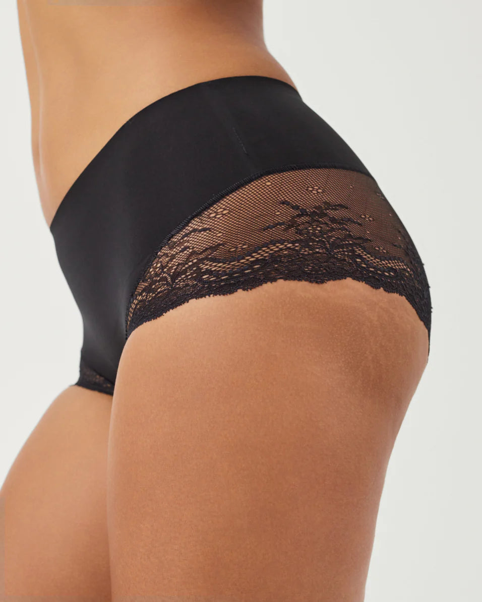 Slip Donna a Vita Alta in pizzo Lisciante Invisibile®